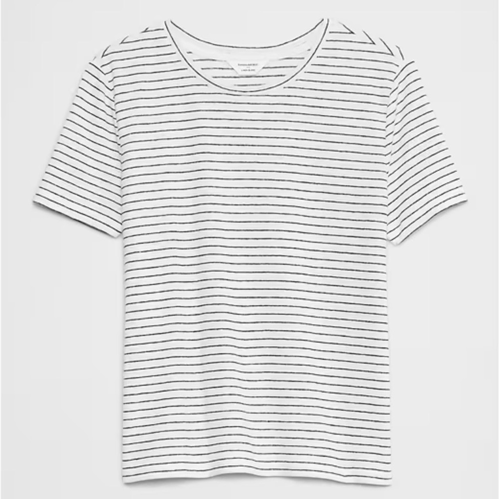 Banana Republic Striped White and Black T-Shirt NWT